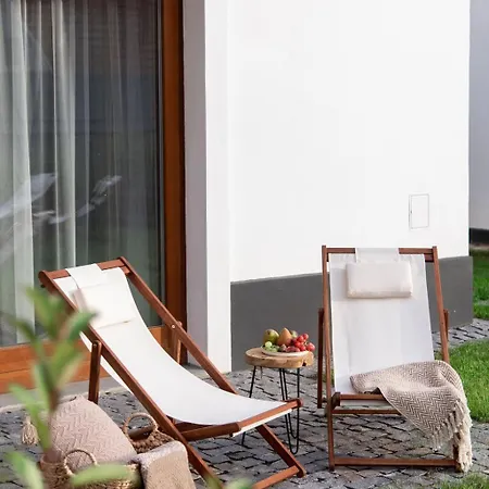 Apartament Pipiter &