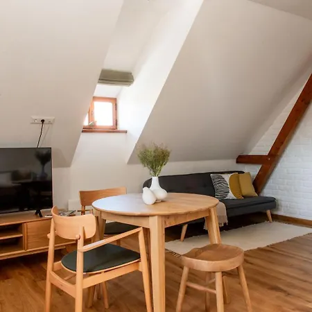 Pipiter & Apartament *