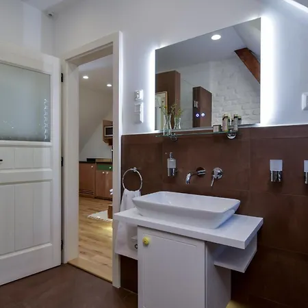 Apartament Pipiter & Szigliget